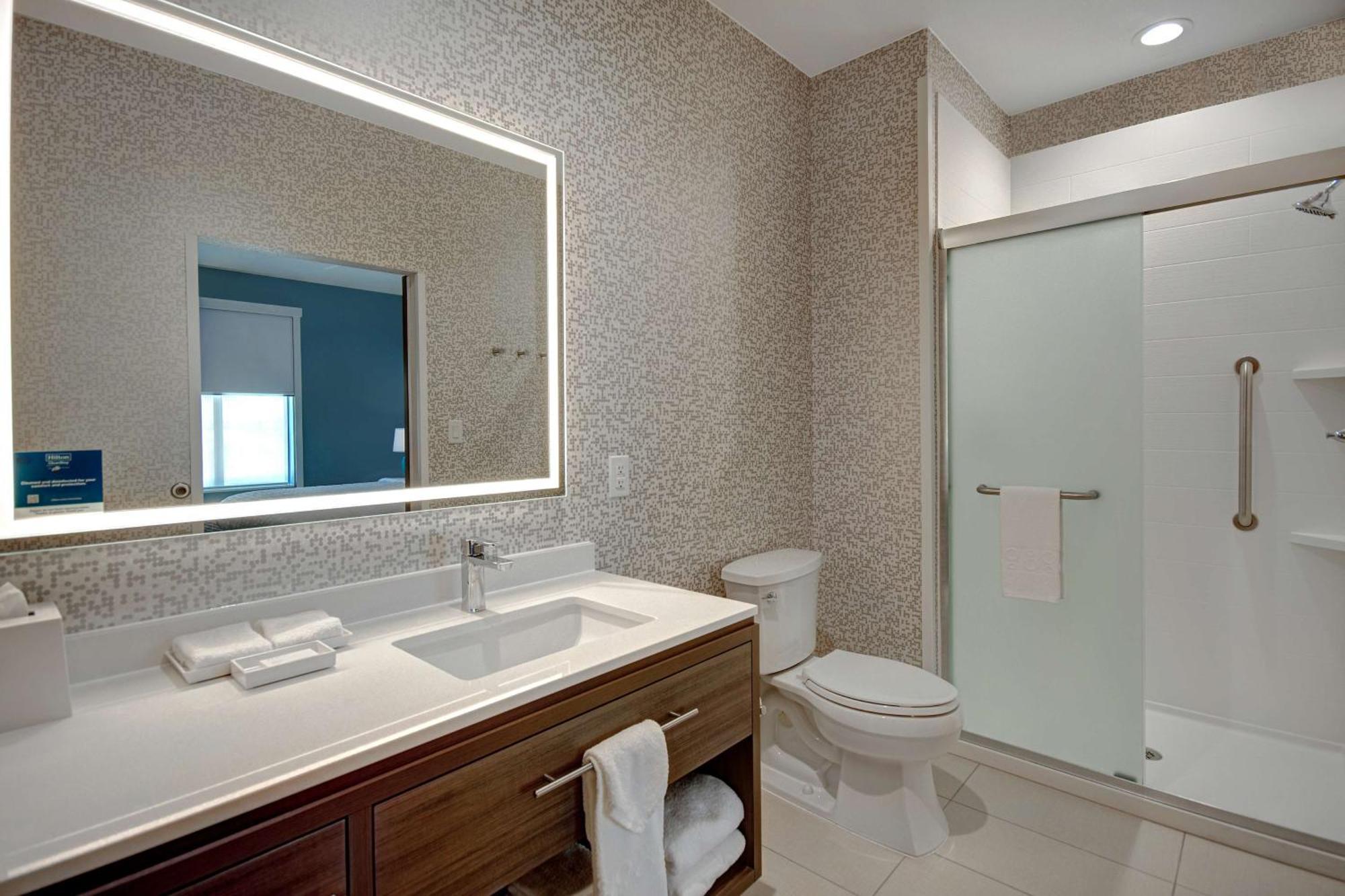Home2 Suites By Hilton Burleson Bagian luar foto