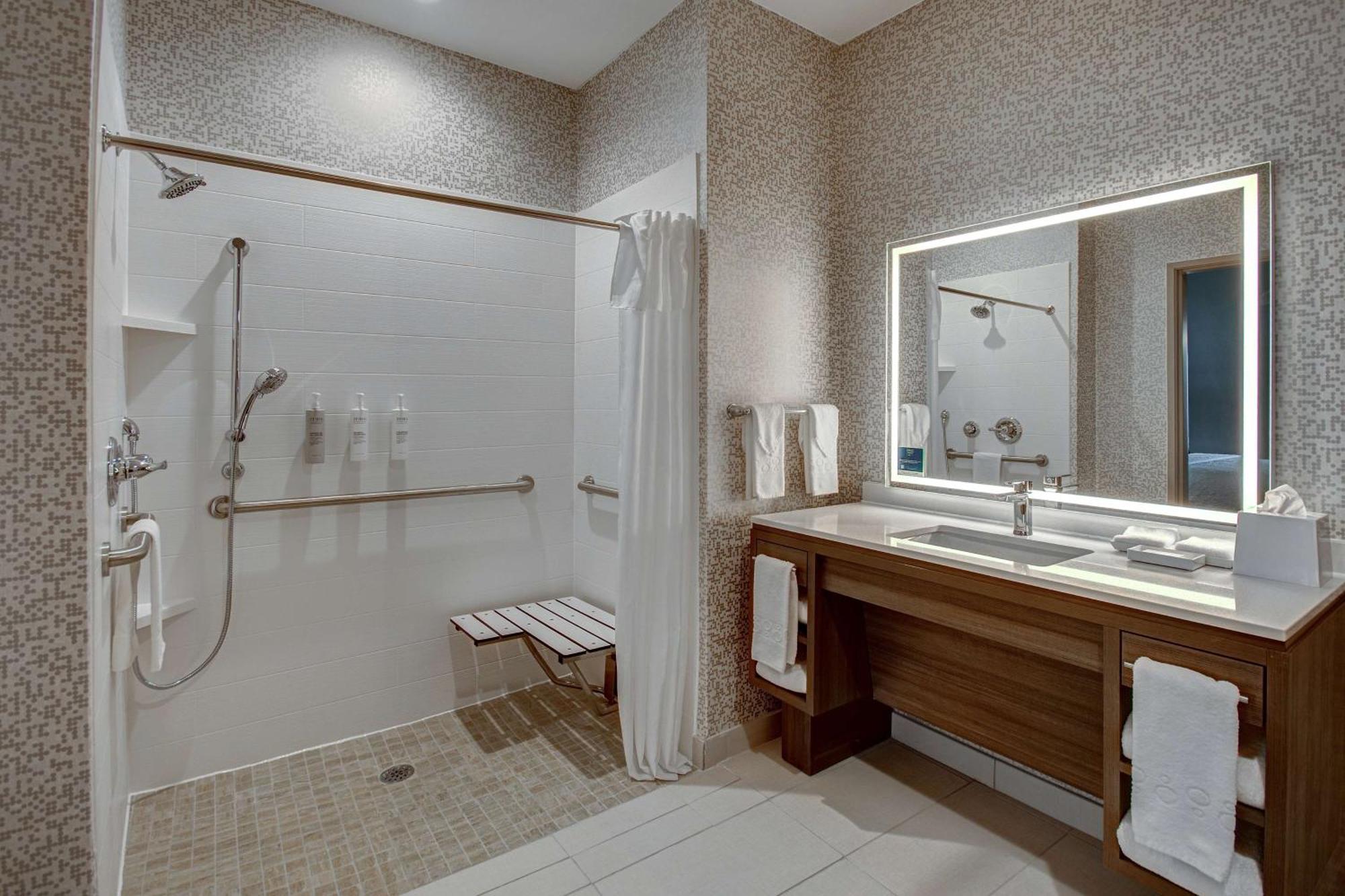 Home2 Suites By Hilton Burleson Bagian luar foto