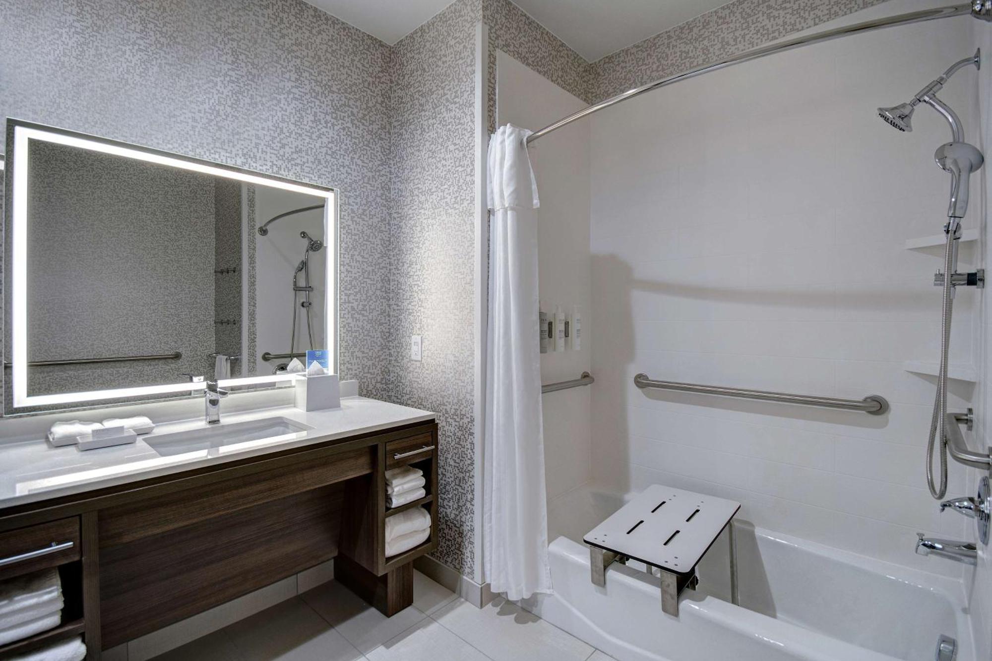 Home2 Suites By Hilton Burleson Bagian luar foto