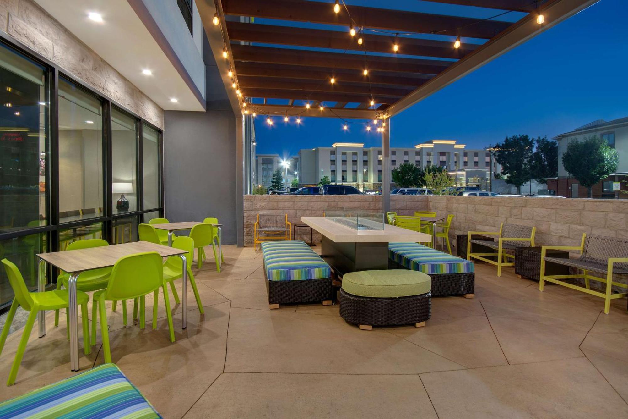 Home2 Suites By Hilton Burleson Bagian luar foto